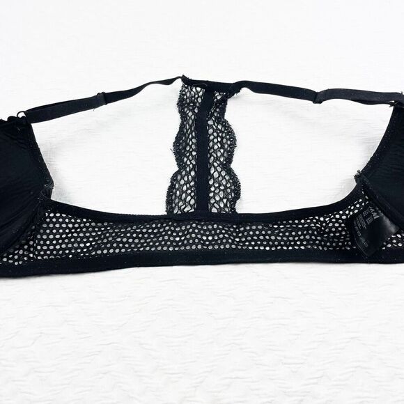 BUY 1 GET 1 FREE H&M 34D front close black lace bra - Picture 3 of 11